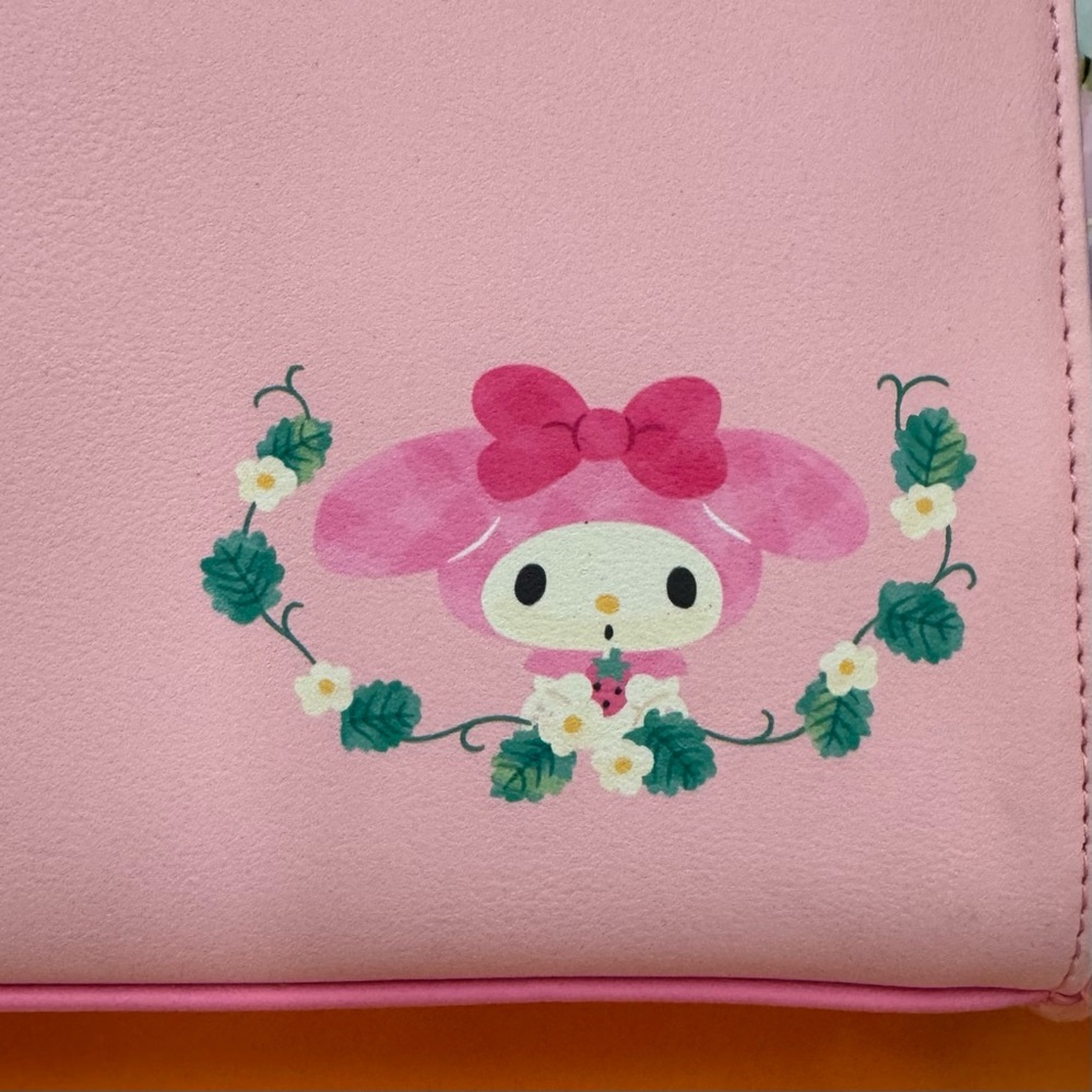 Loungefly My Melody 🍓Strawberrry 🍓 SUPREME Pink Jandbag - Picture 4 of 9